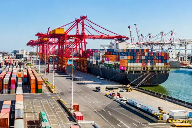 Logistics & Supply Chain
